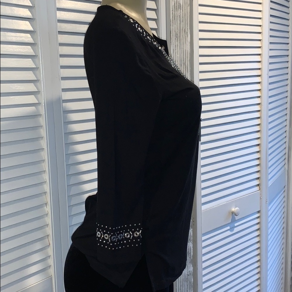 JM Collection Black Embellished Design Shirt - Picture 4 of 7
